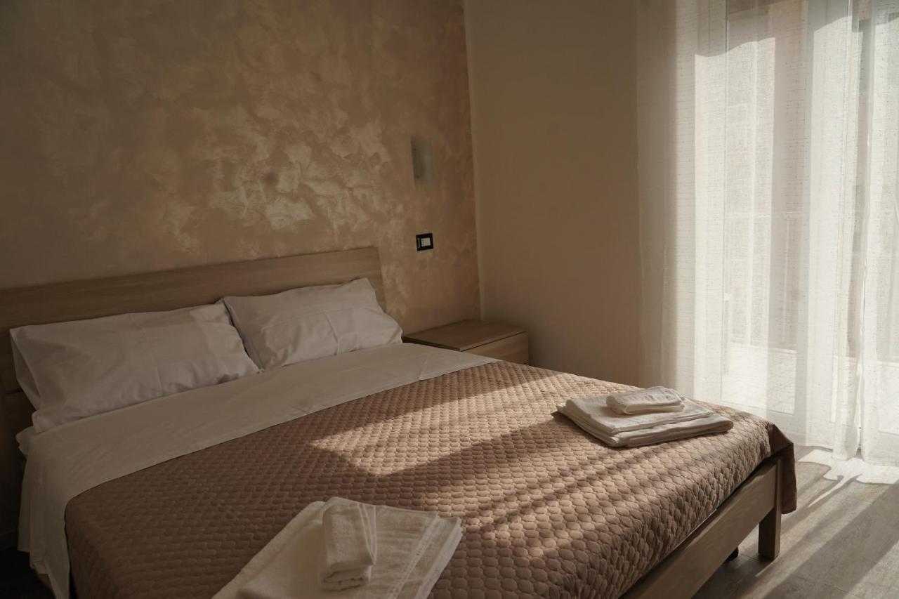 Bed and Breakfast La Residenza Di Adamo Syracuse Exterior foto