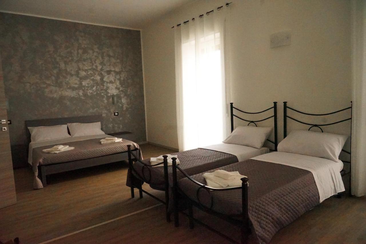 Bed and Breakfast La Residenza Di Adamo Syracuse Exterior foto