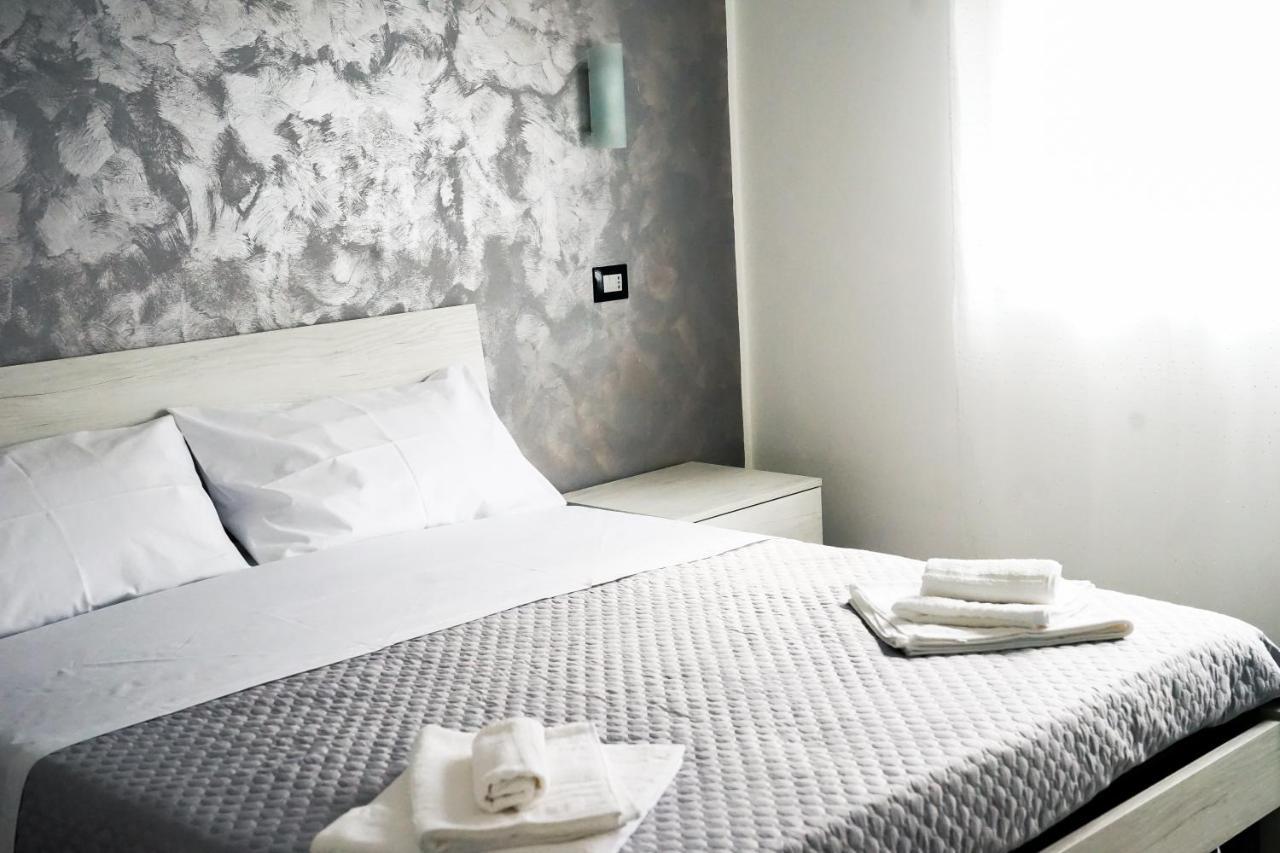 Bed and Breakfast La Residenza Di Adamo Syracuse Exterior foto