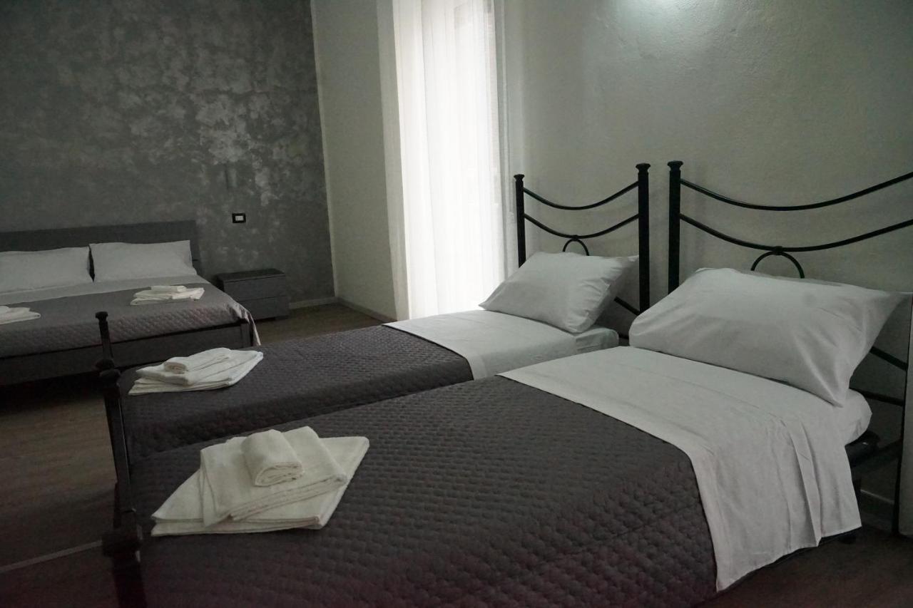Bed and Breakfast La Residenza Di Adamo Syracuse Exterior foto